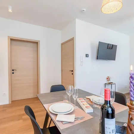 Ereva Seaside 1 Bedroom Modern Ostende