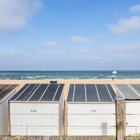 Ereva Seaside 1 Bedroom Modern