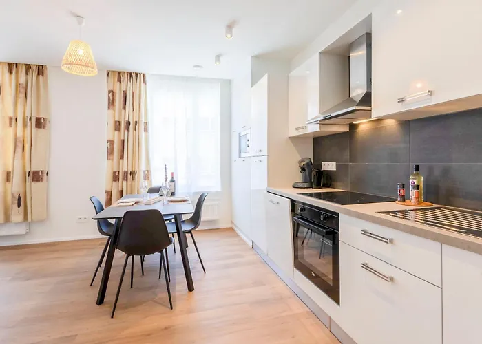 דירה Ereva Seaside 1 Bedroom Modern