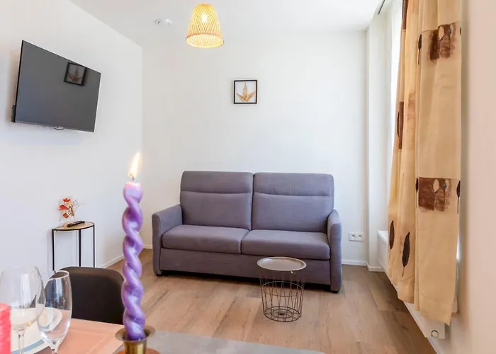 Ereva Seaside 1 Bedroom Modern *