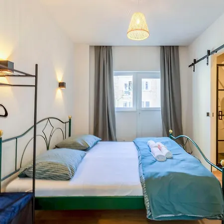 Ereva Seaside 1 Bedroom Modern