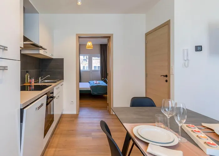 Ereva Seaside 1 Bedroom Modern *